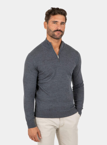 merino-wool-quarter-zip-gray-front Model wearing a gray Merino wool quarter zip sweater, front view.